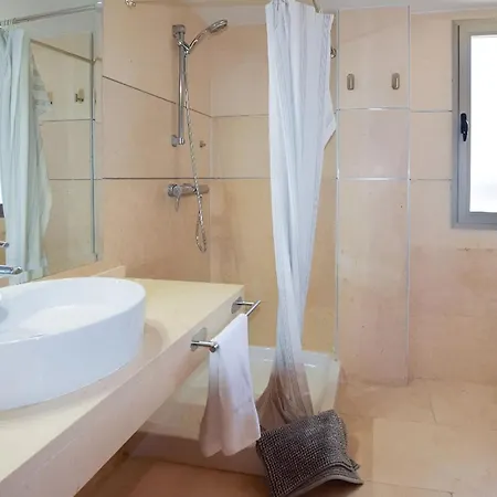 Apartment First Class La Resina Golf & Sea, *